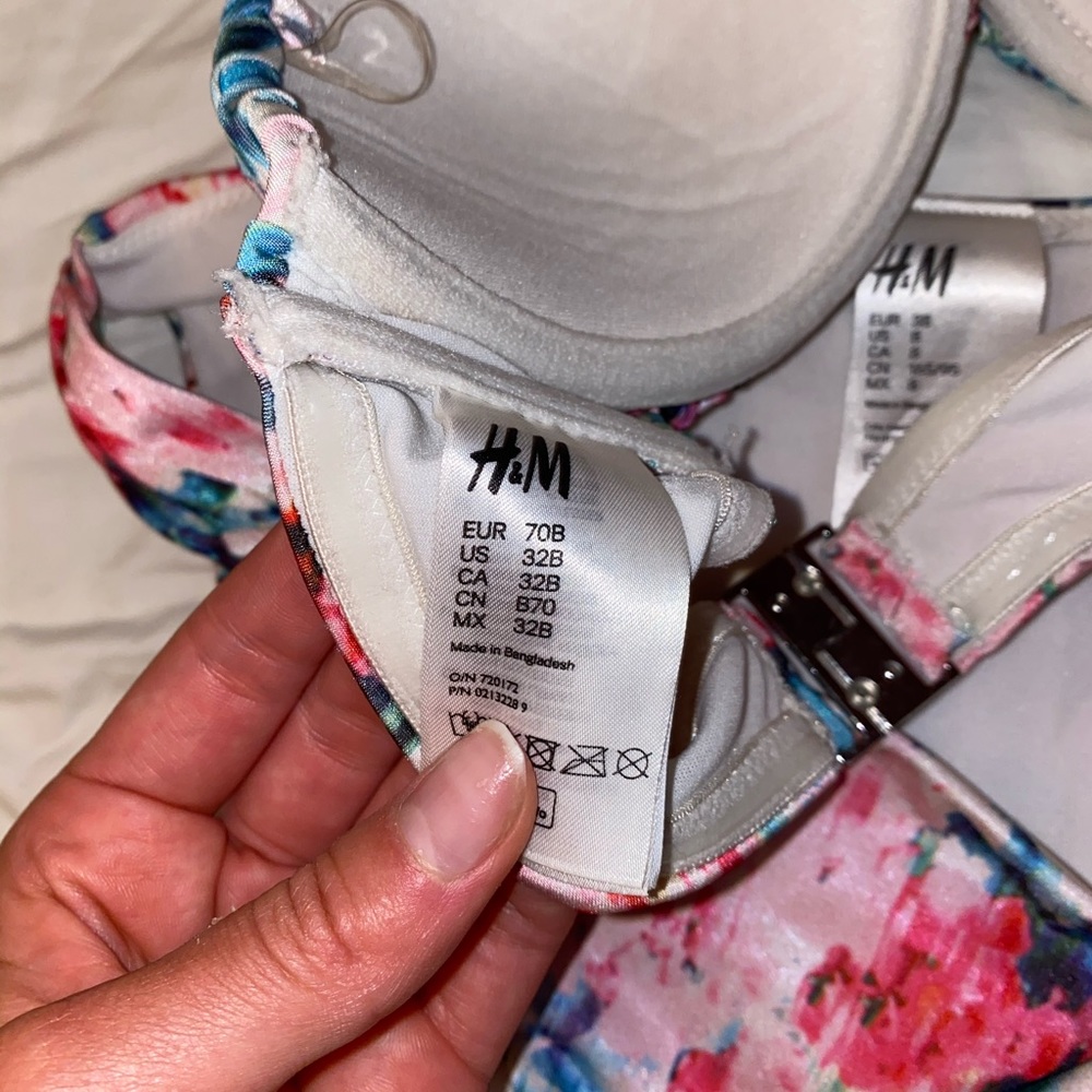 FLORAL SILK BIKINI - Picture 5 of 6